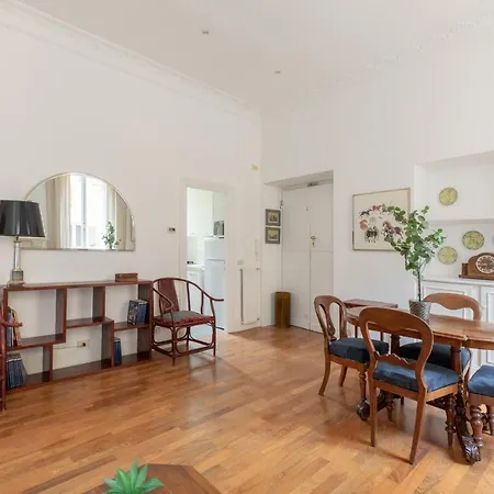 Apartment Iflat Elegant In 18th Century Palace Rome