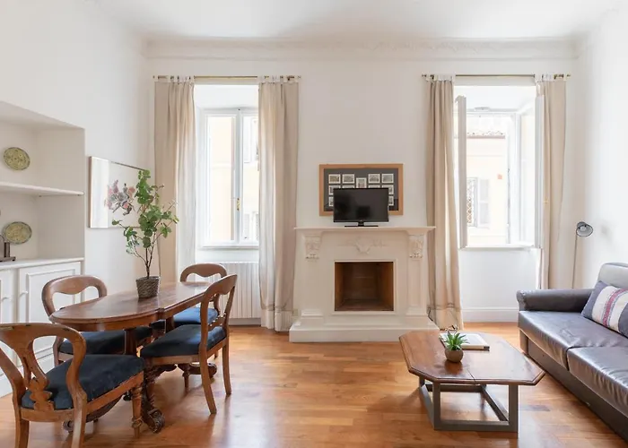 Appartamento Iflat Elegant In 18th Century Palace *