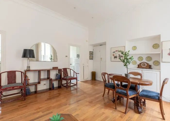 Appartamento Iflat Elegant In 18th Century Palace Roma