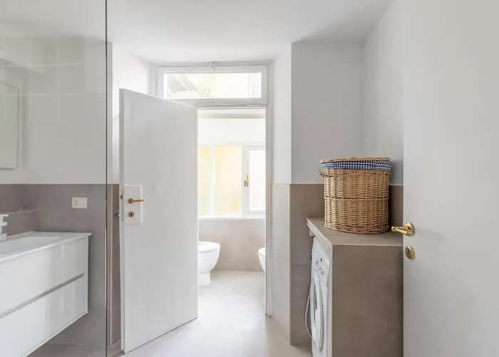 Appartamento Iflat Elegant In 18th Century Palace Roma