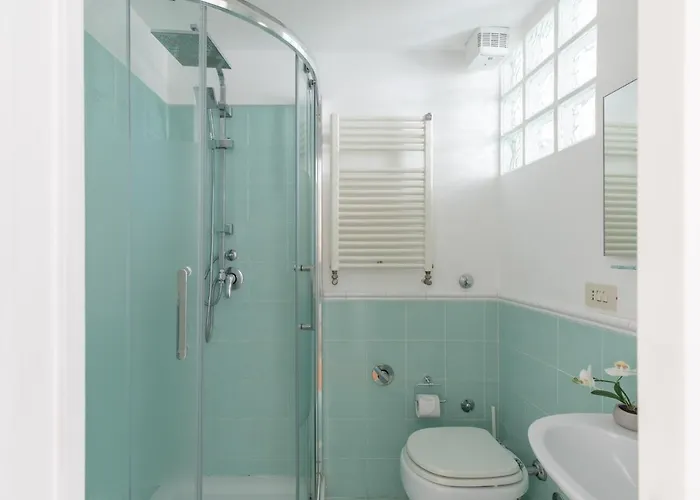 Iflat Elegant In 18th Century Palace Roma